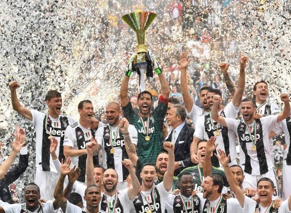 Temporada 18/19 | Juventus campeón